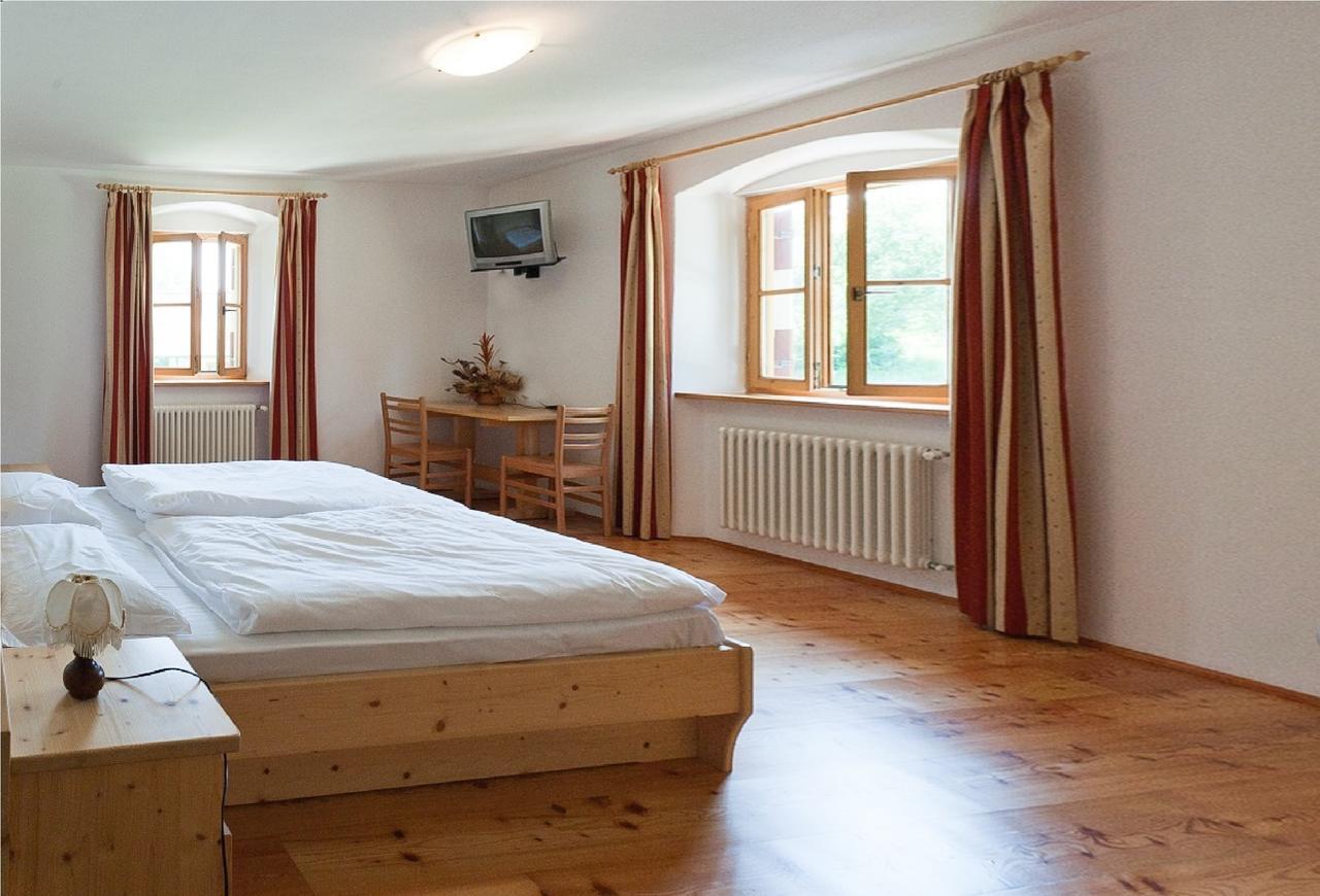 Magre all' Adige Hotel Zur Kirche חדר תמונה