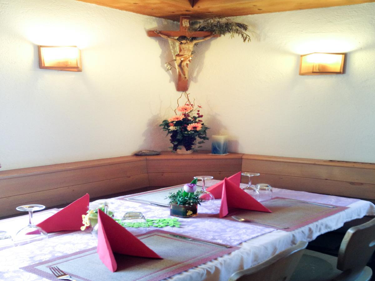 Magre all' Adige Hotel Zur Kirche מראה חיצוני תמונה
