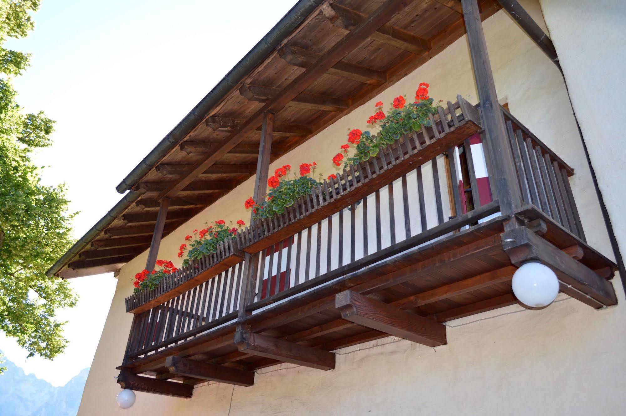 Magre all' Adige Hotel Zur Kirche מראה חיצוני תמונה